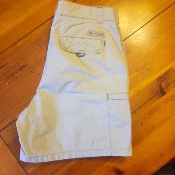 COLUMBIA Women's XCO Tan Cargo Hiking Shorts - Size 10 - Picture 11 of 14